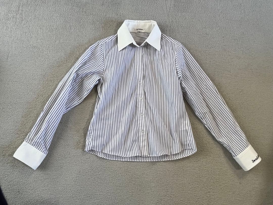 セーラー襟付きグレースーツ　サイズ150