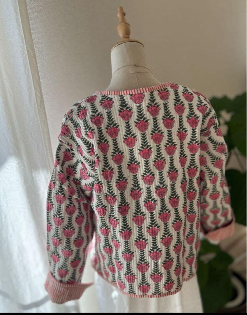 インド綿　キルトジャケット　ブロックプリント　キルティングジャケット