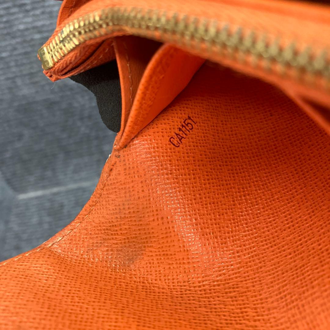 LOUIS VUITTON　ルイヴィトン　長財布　マルチカラー　5677