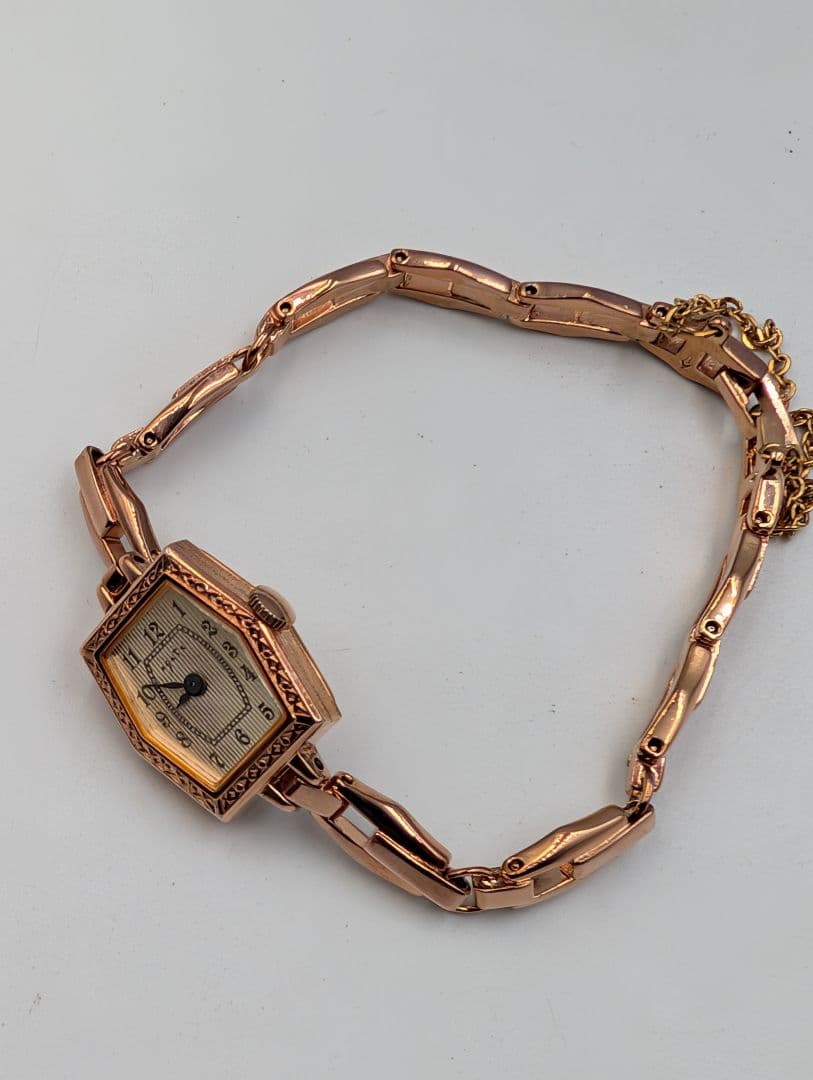 アガット レディース腕時計☆ゴールド2針☆ブレスレットタイプ☆電池交換済み