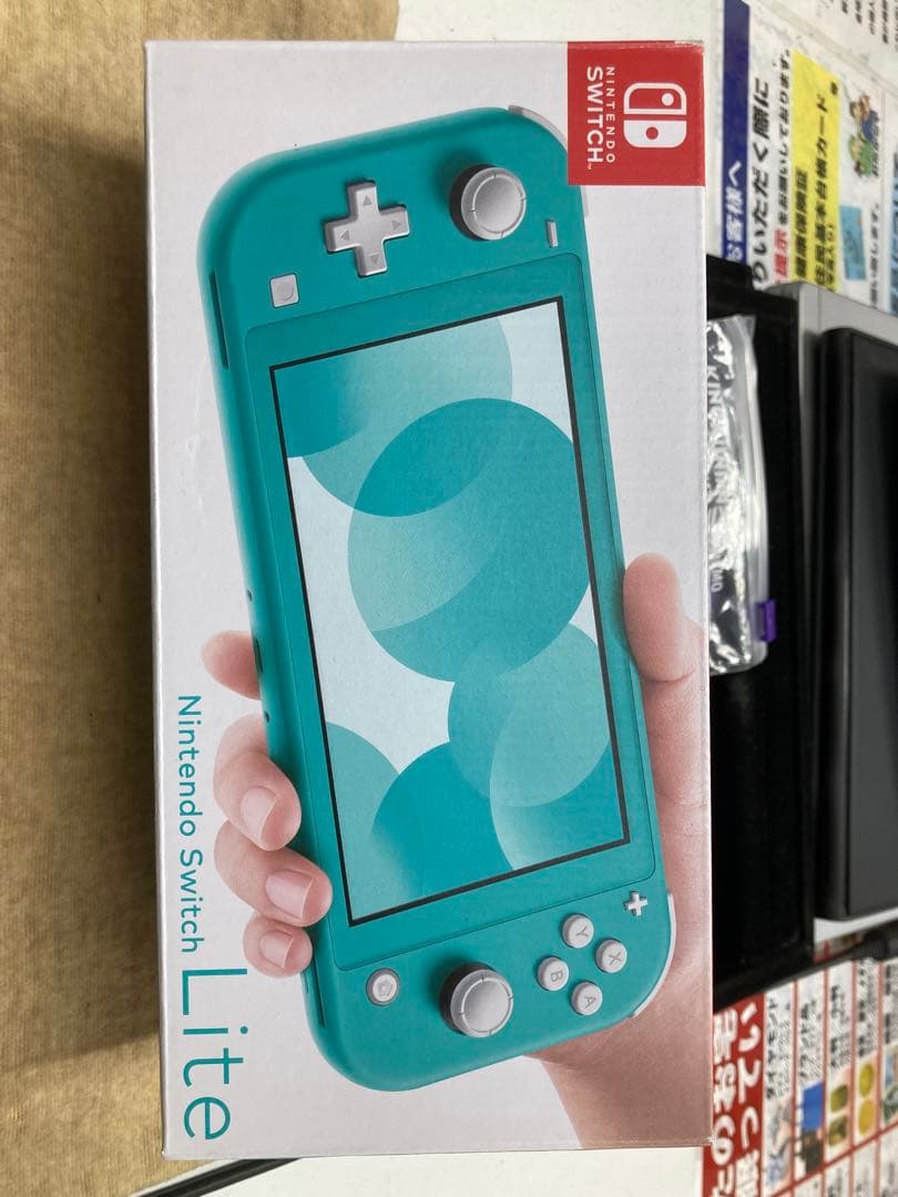 2024年・7月購入品❗️NINTENDO SWITCH LITE ターコイズ