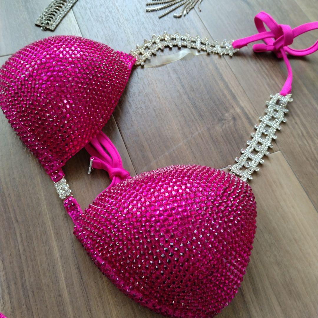 コンテストビキニ　4点セットピアス2種とブレスレット 　パッションピンク