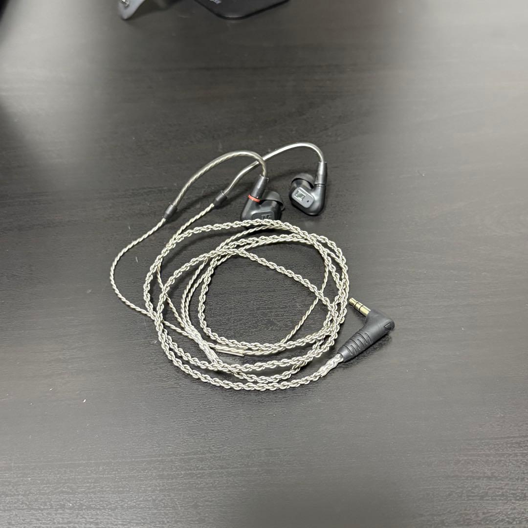 【美品】 SENNHEISER IE200