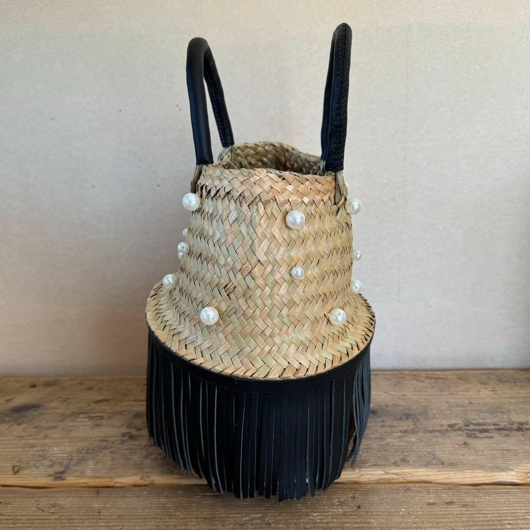 hansry カゴバッグ　pearl-black fringe