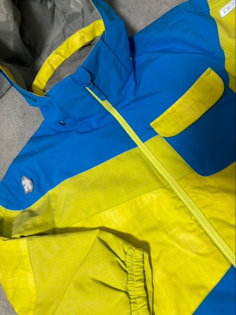 デサント　スキーウェア　160サイズ　セットアップ