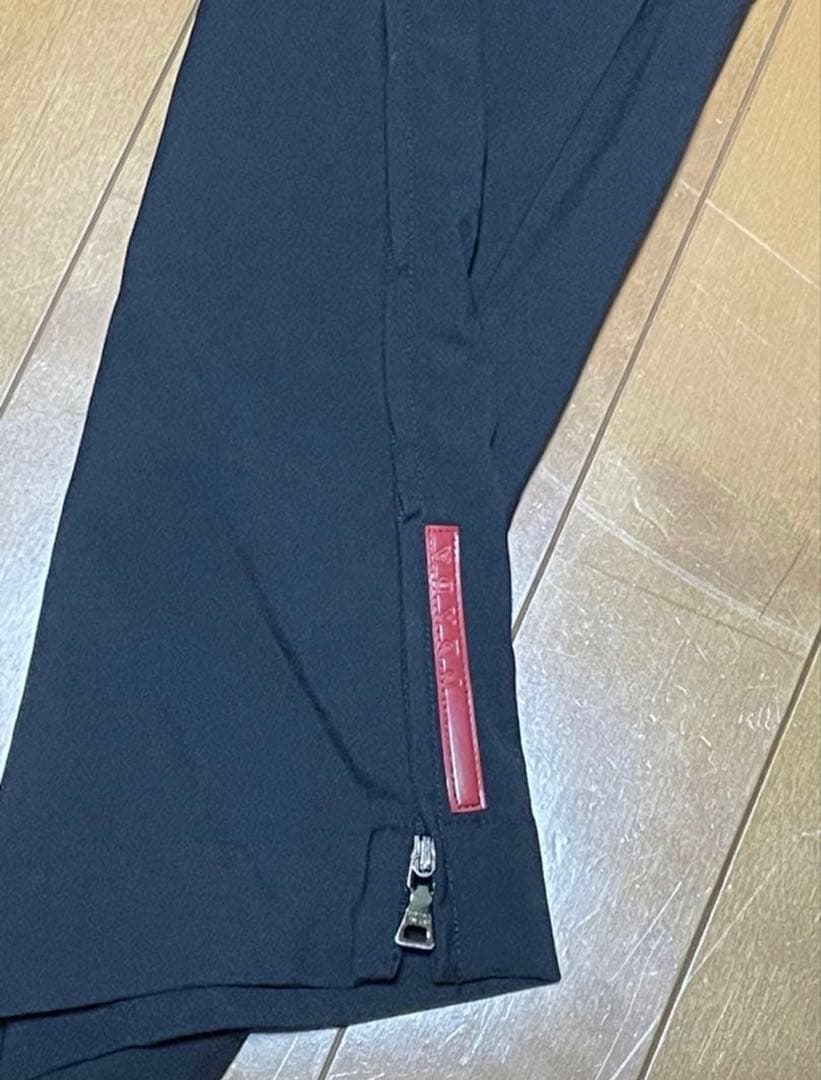 （値下中）prada sport プラダスポーツ　ストレッチパンツ