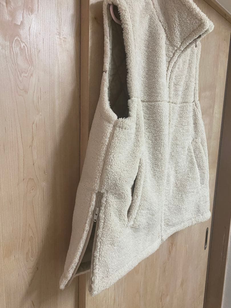 Plage réversible boa ベスト