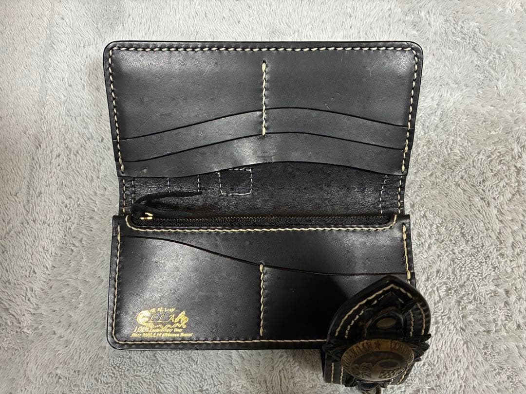 琉球レザー 長財布／未使用・自宅保管品／彫刻デザイン