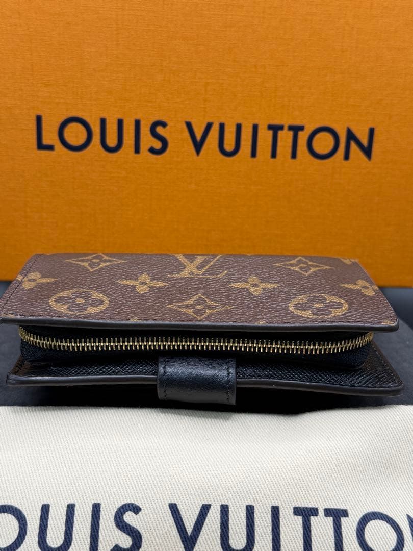 【値下げ】ルイ ヴィトン M69432 ポルトフォイユ