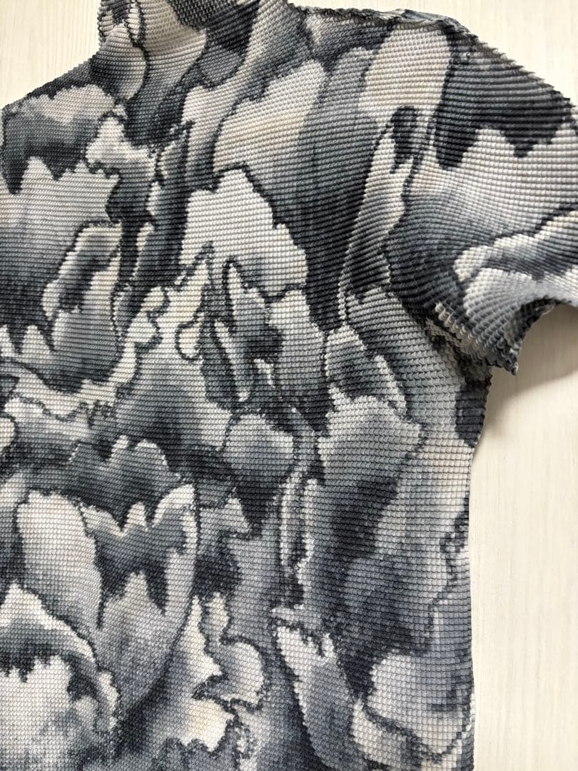 ISSEYMIYAKE me カットソー イッセイミヤケme 美品