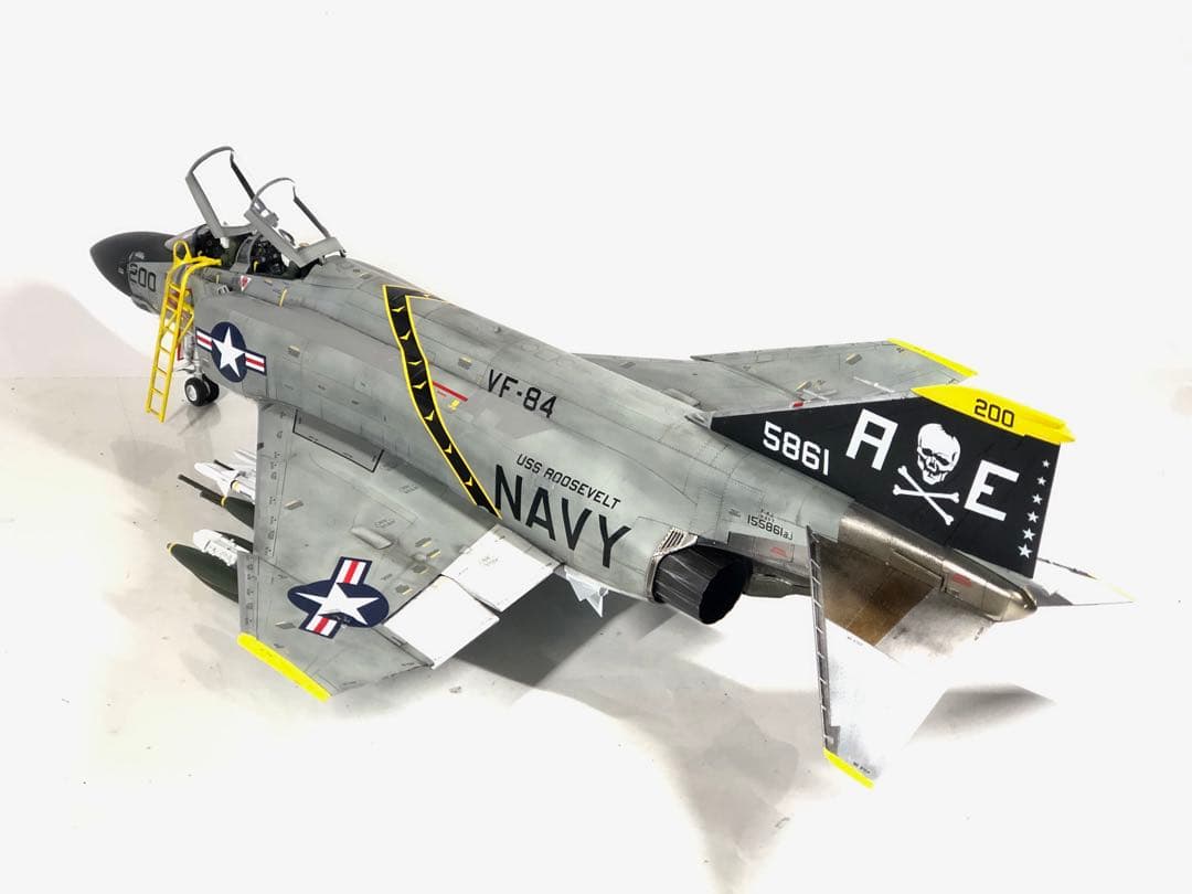 タミヤ 1/32 マクダネル ダグラス F-4J ファントムII