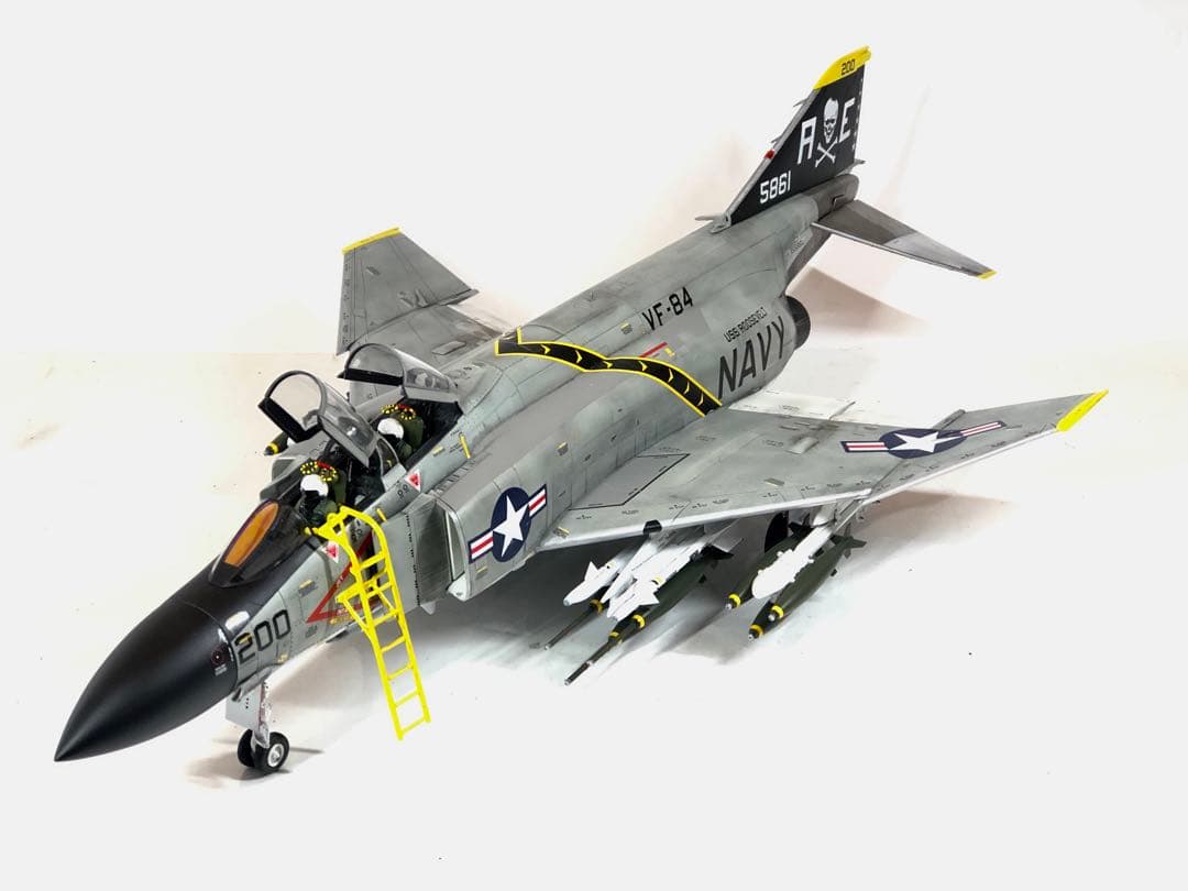 タミヤ 1/32 マクダネル ダグラス F-4J ファントムII