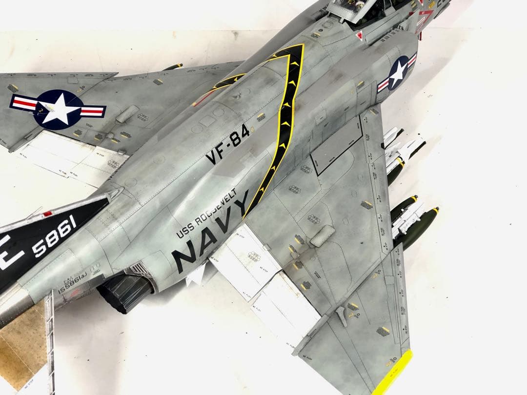 タミヤ 1/32 マクダネル ダグラス F-4J ファントムII