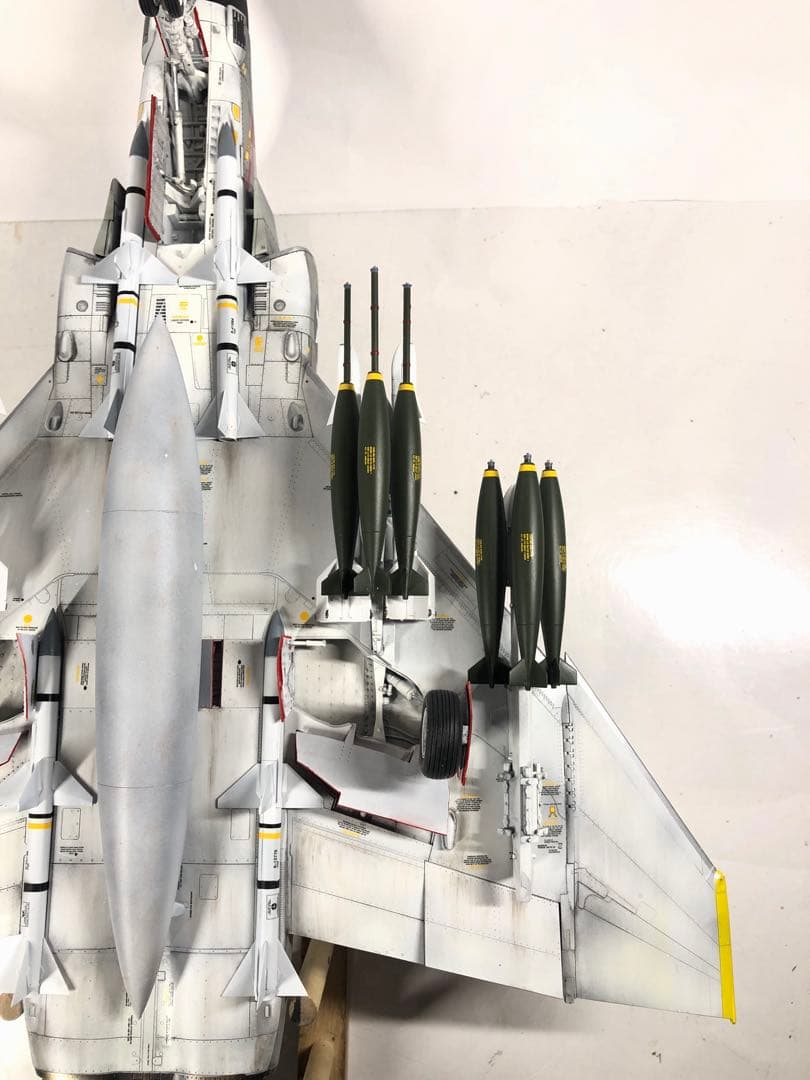 タミヤ 1/32 マクダネル ダグラス F-4J ファントムII