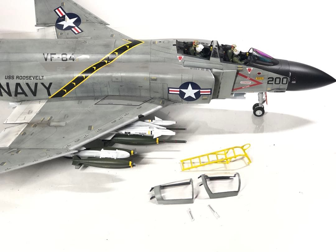 タミヤ 1/32 マクダネル ダグラス F-4J ファントムII