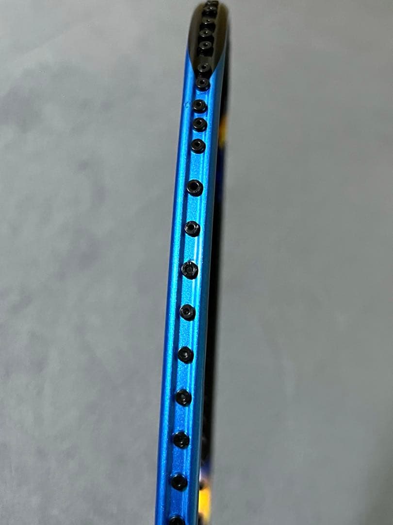【廃盤品】YONEX アストロクス77 4UG5 ASTROX77青