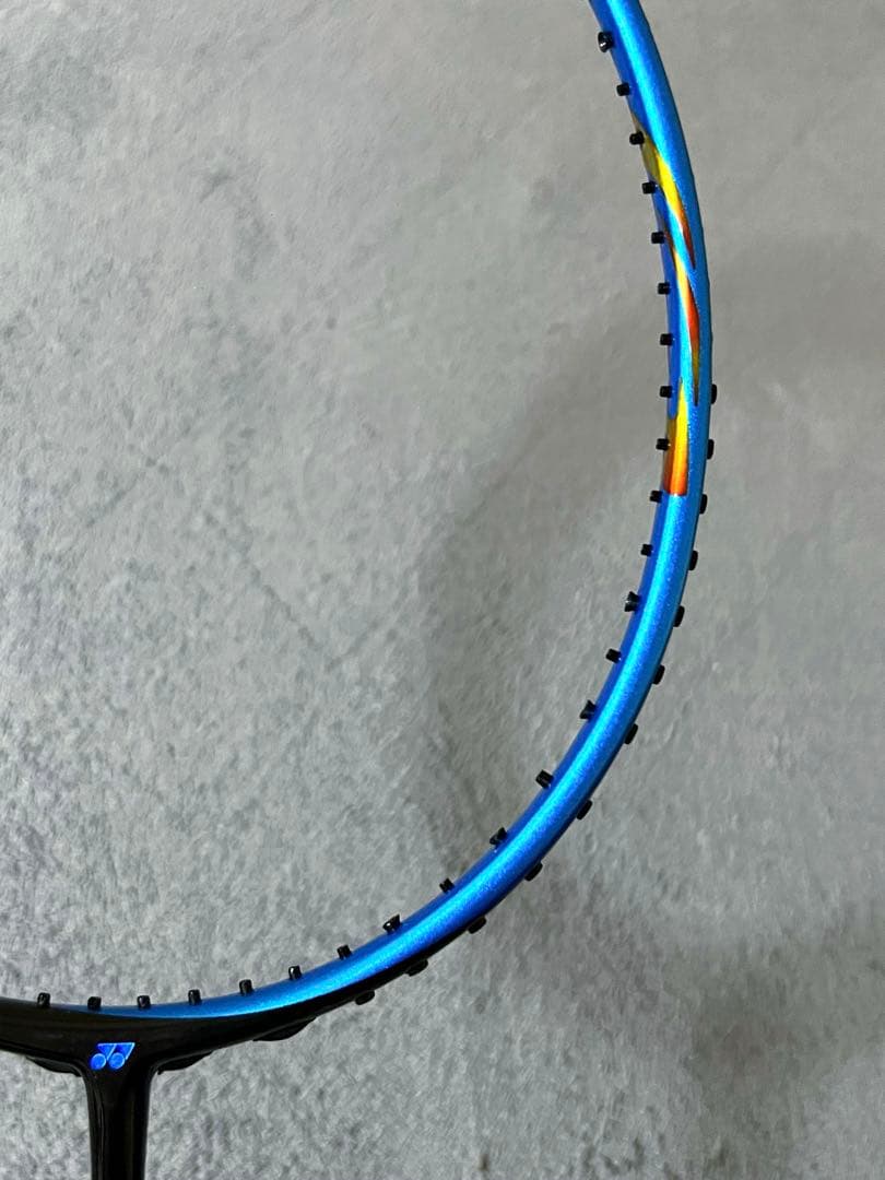 【廃盤品】YONEX アストロクス77 4UG5 ASTROX77青