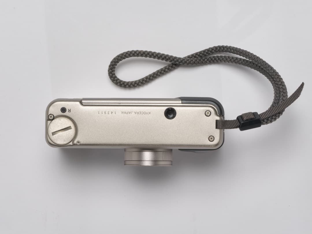 CONTAX T2 チタンシルバー 純正ケース付き