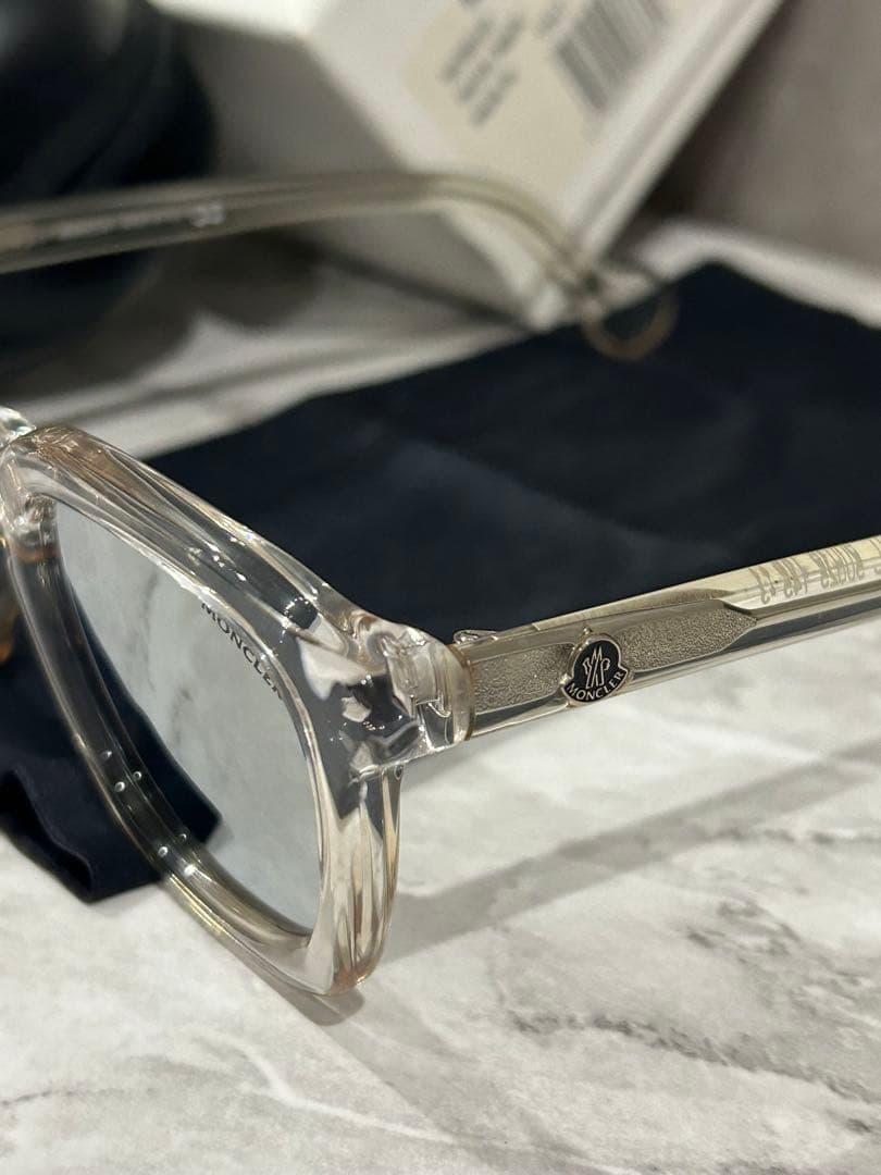 【貴重品】 モンクレール ML0006 27C サングラス ラファエル クリア