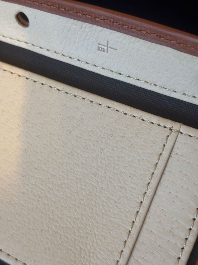 エムピウ　アウトレット ミッレフォッリエP25 コニャック