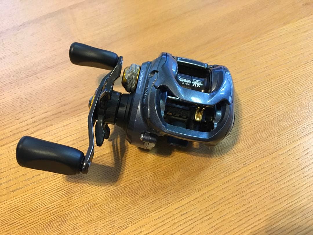 h*i様 Daiwa ダイワ 16 ジリオン SV TW 1016SV-H 中古