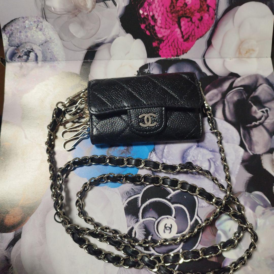 コ*。様 シャネル　キャビアスキン　斜めがけキーケース