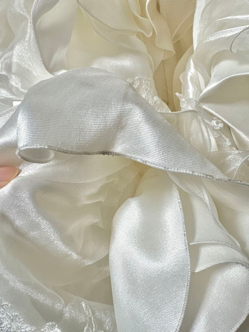 ウェディングドレス　Aライン