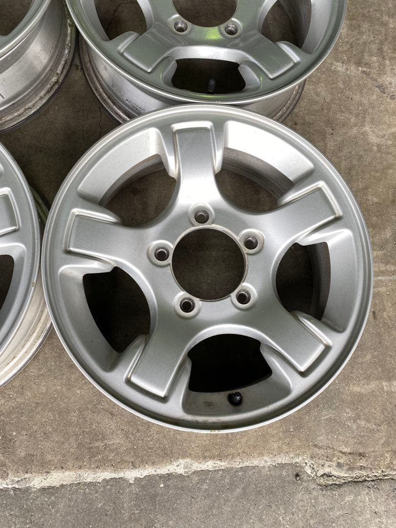 ジムニー 純正16インチアルミホイール JB