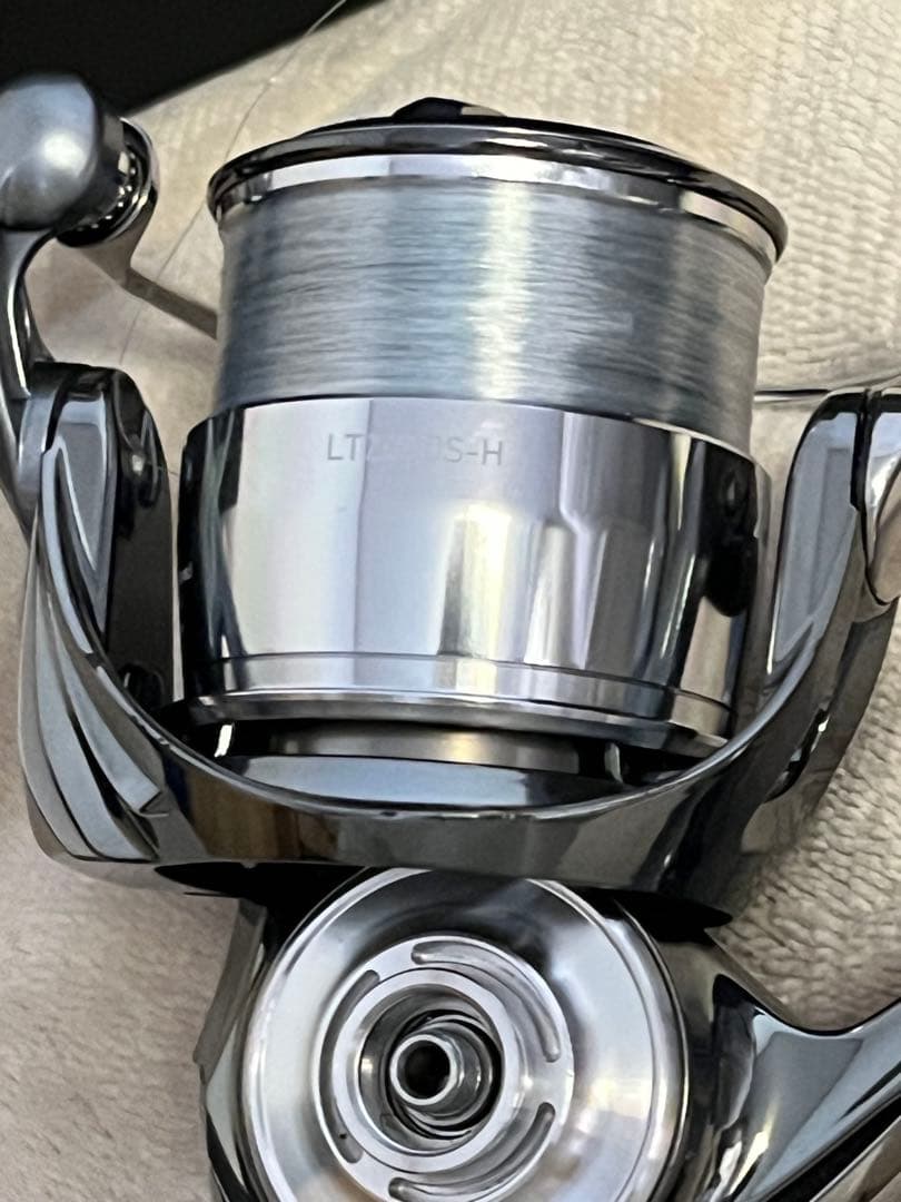 22イグジスト LT2000S-H カスタム品