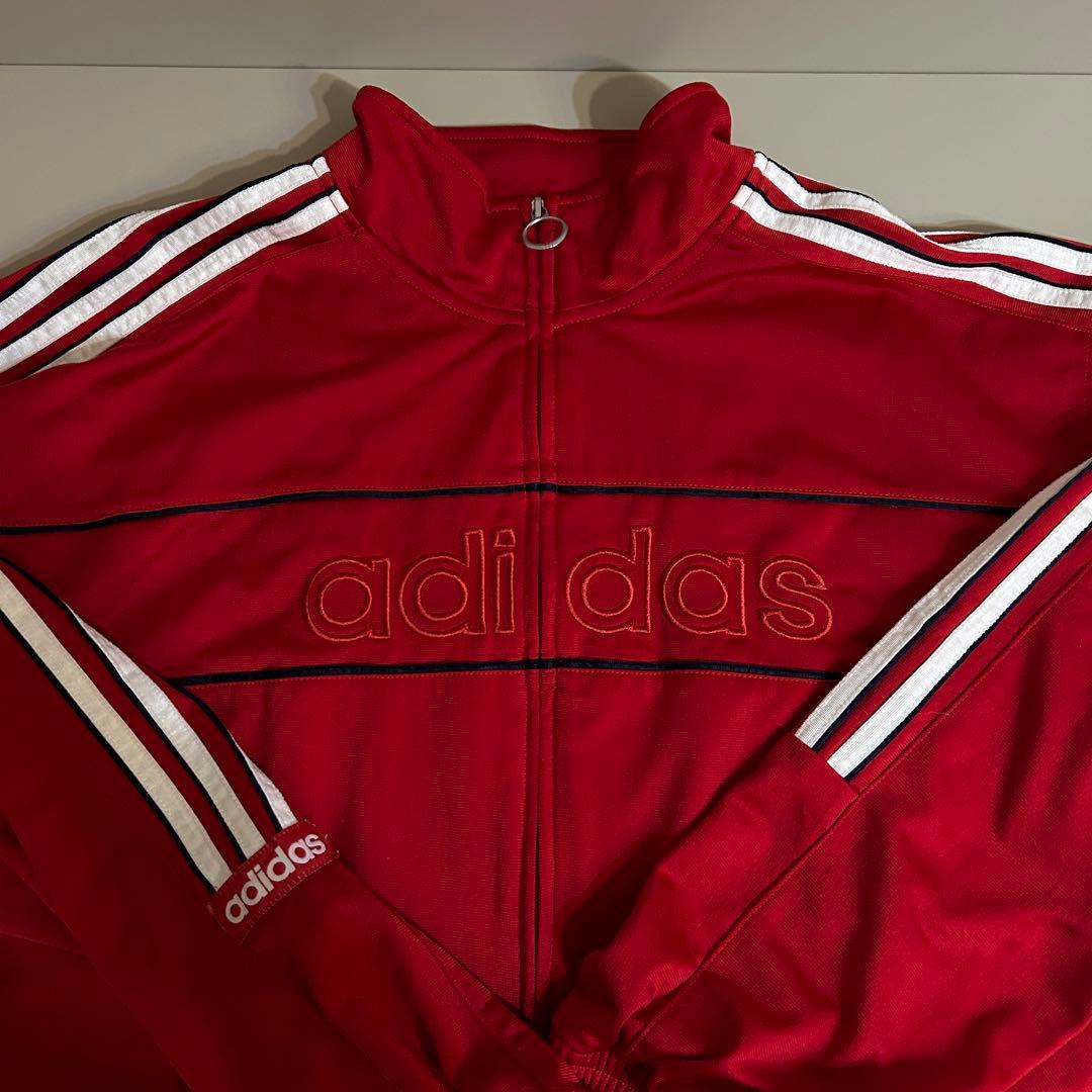 adidas トラックジャケット　アディダス　ジャージ