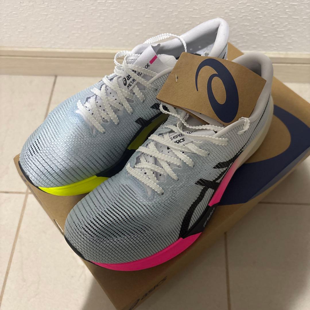 【新品未使用】 asics メタスピードエッジパリ　25.5cm