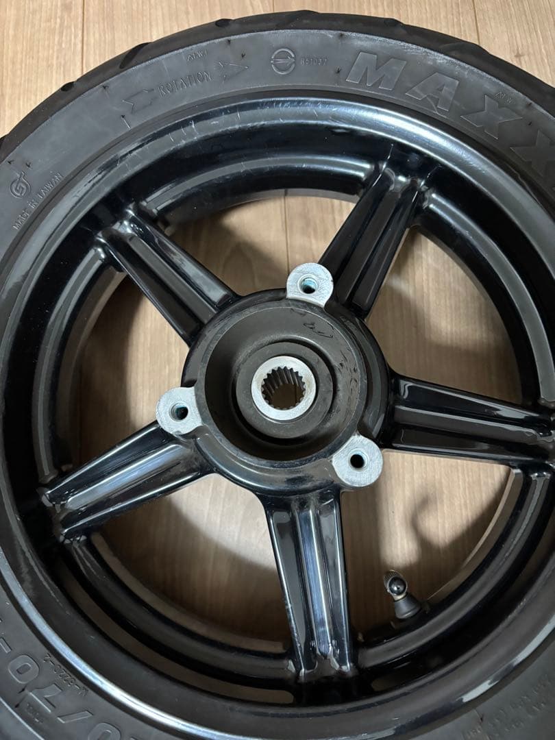 シグナスX 5型　純正ホイール