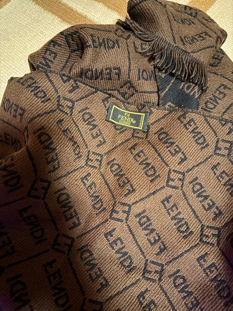 FENDI ロゴパターン マフラー ブラウン