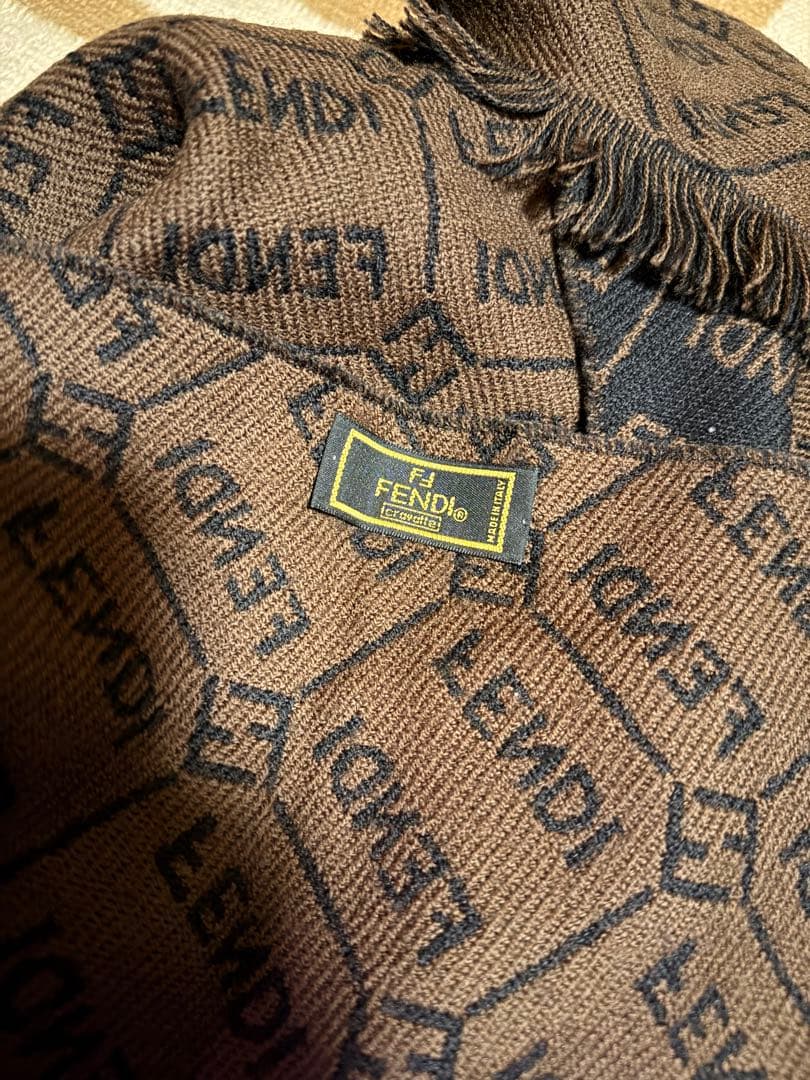 FENDI ロゴパターン マフラー ブラウン