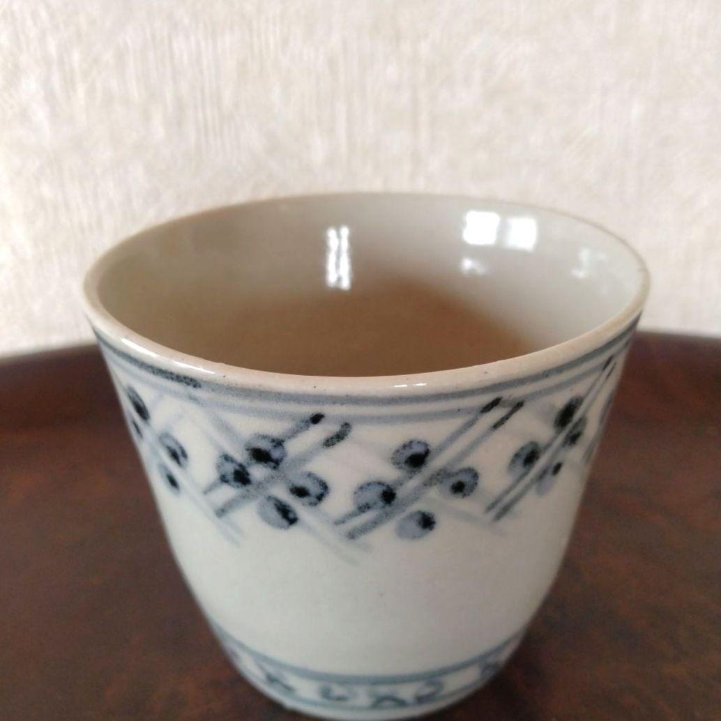 【秋の感謝セール！〜9/28まで】古伊万里染付格子文蕎麦猪口江戸時代