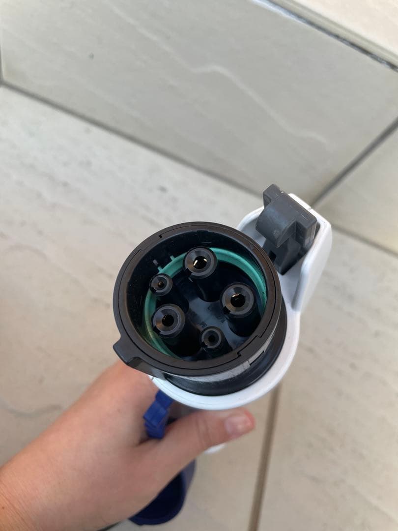 日産純正 EV充電ケーブル 3m 29690 3NK7E（室内保管）