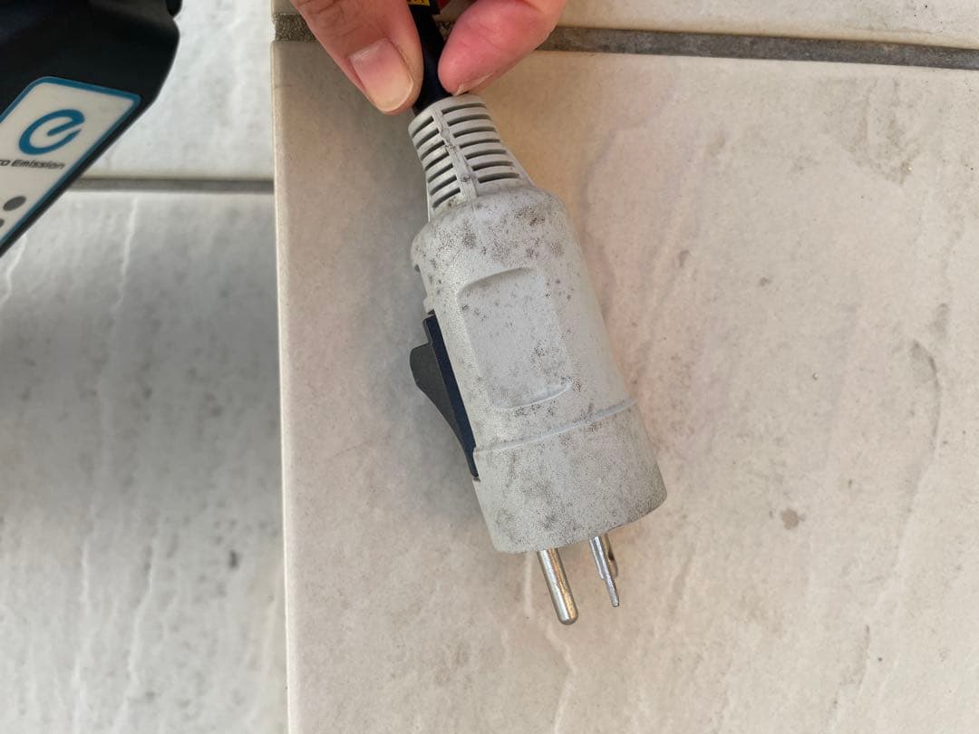 日産純正 EV充電ケーブル 3m 29690 3NK7E（室内保管）