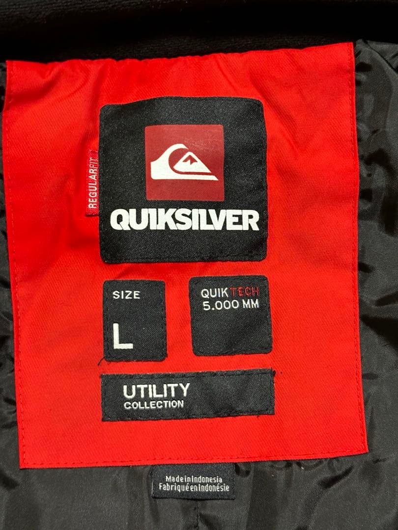 QUIKSILVER 赤 ジャケット Lサイズ スキー　スノーボード