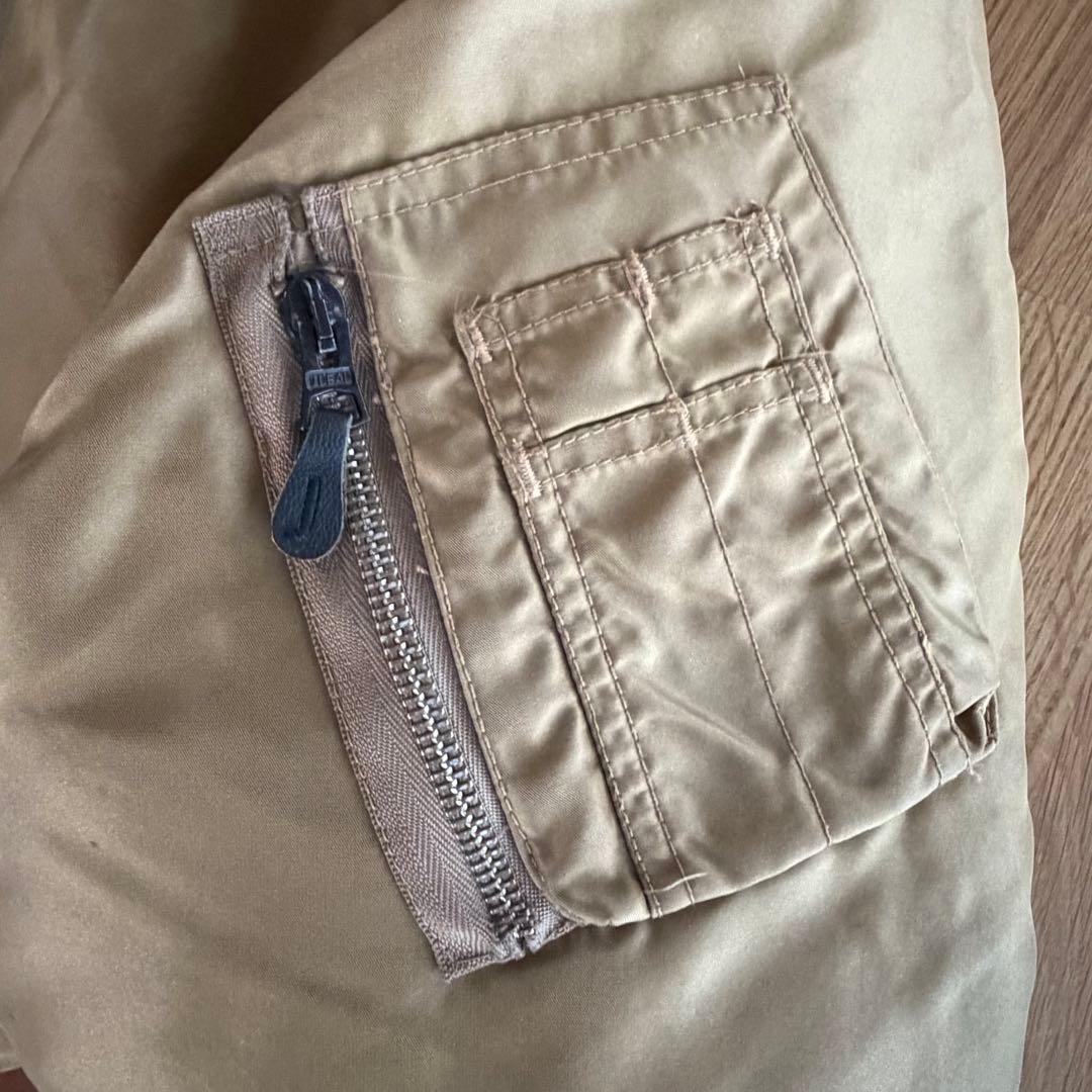 【レアカラー】AVIREX MA1 アビレックス MA-1 フライトジャケット