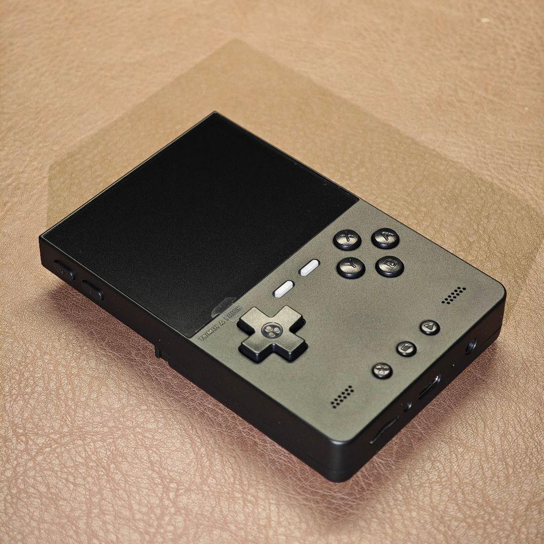 TRIMUI BRICK ブラック 中古