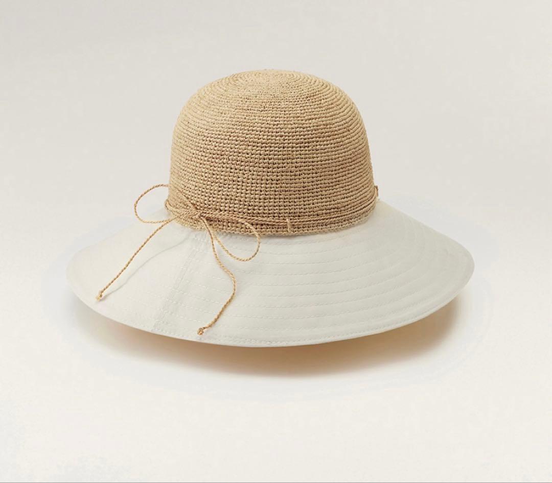 ヘレンカミンスキー　カロラ　Kalola