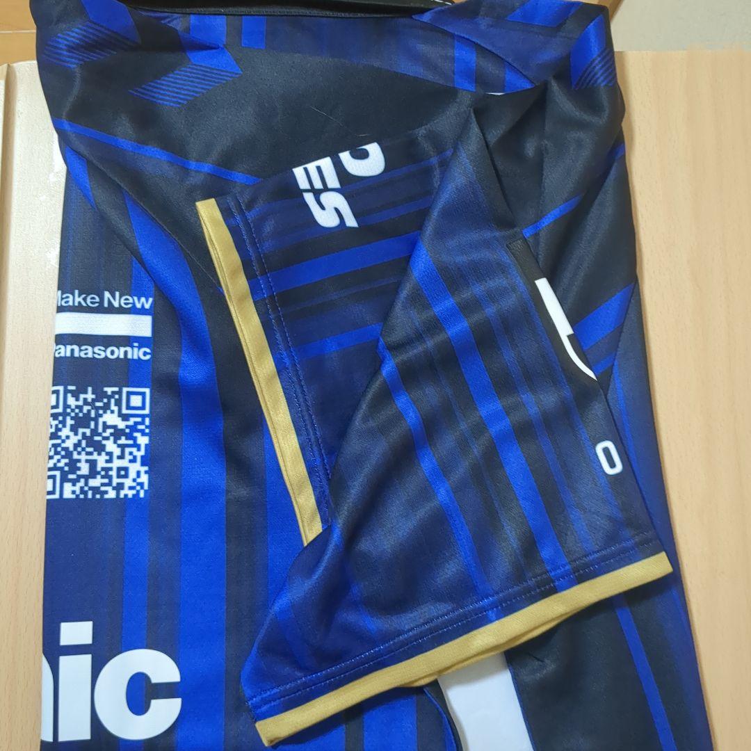 新品　ガンバ大阪　襟付きhummel サッカーユニフォーム 黒川圭介サイン入り