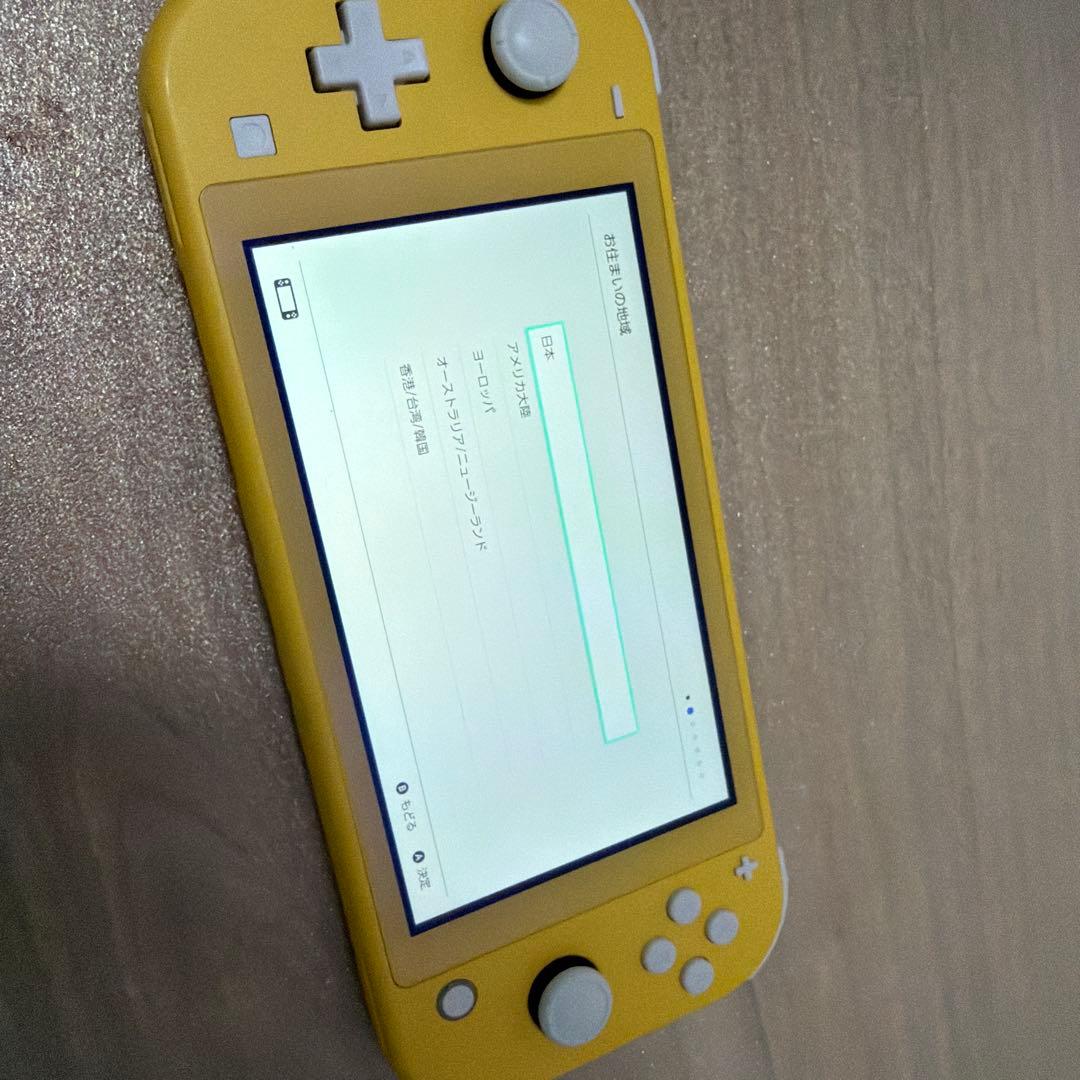 み*ゃ様 Nintendo Switch Lite イエロー