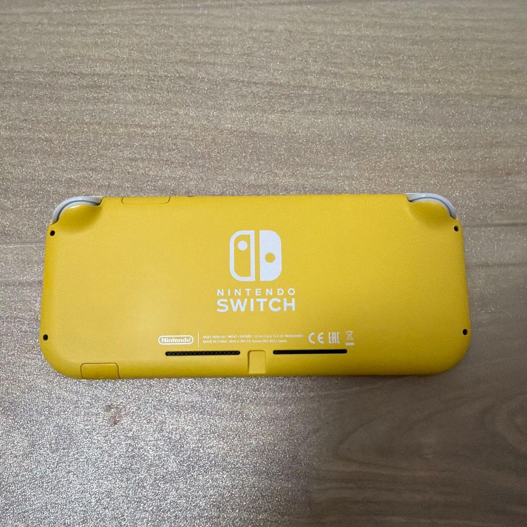 み*ゃ様 Nintendo Switch Lite イエロー