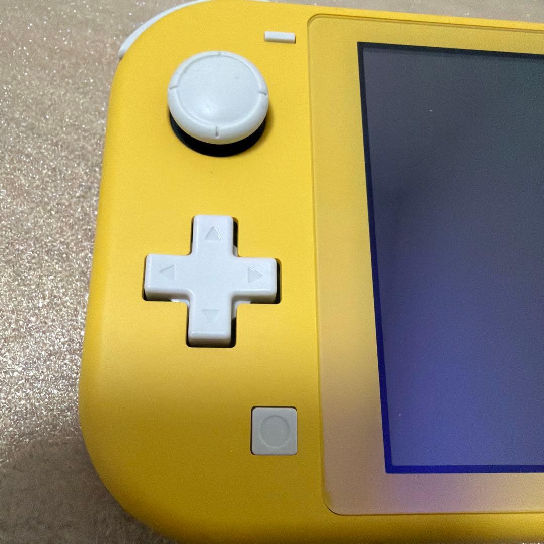 み*ゃ様 Nintendo Switch Lite イエロー