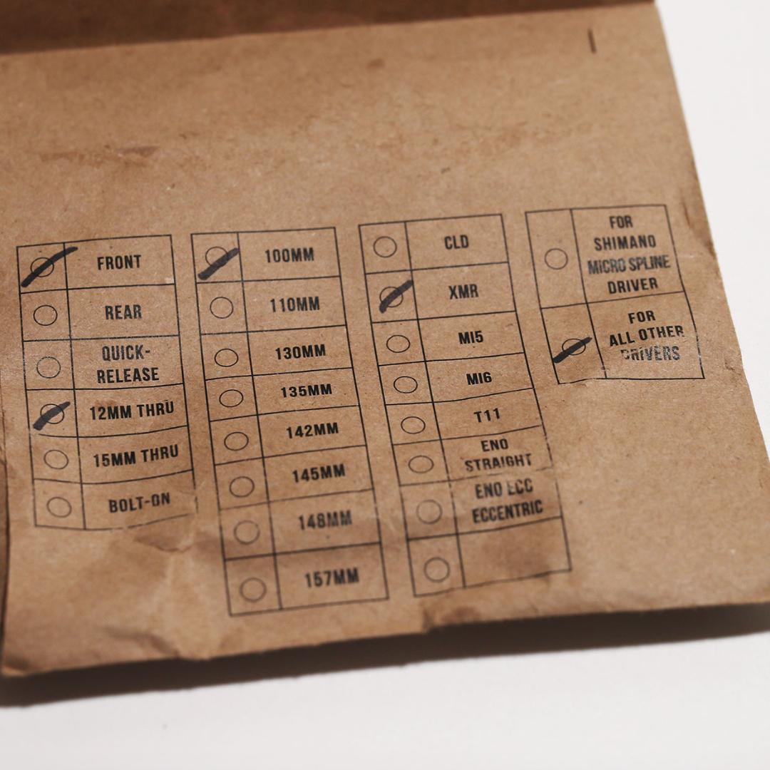 WHITE INDUSTRIES XMR スルーアクスルキット 12mm