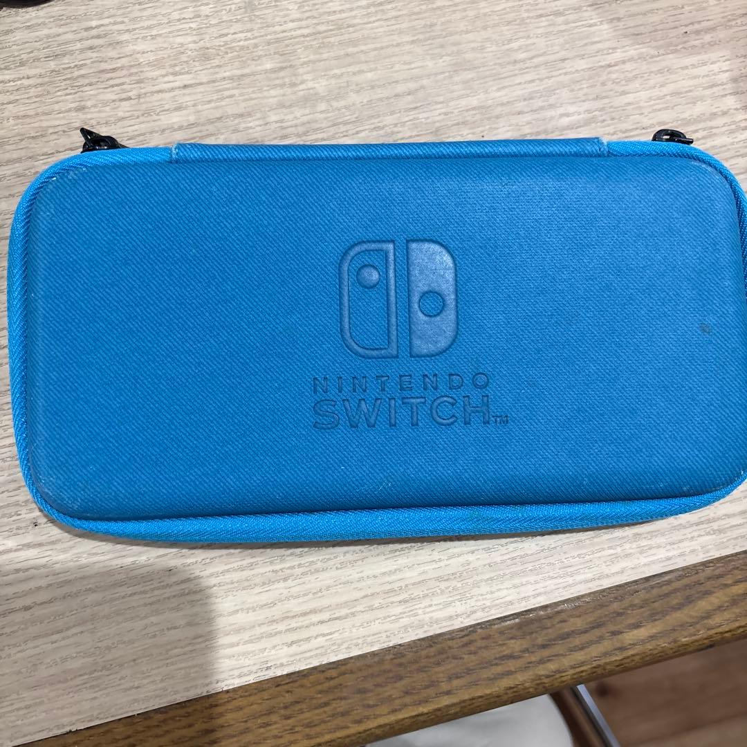 Switch Lite カバー付き
