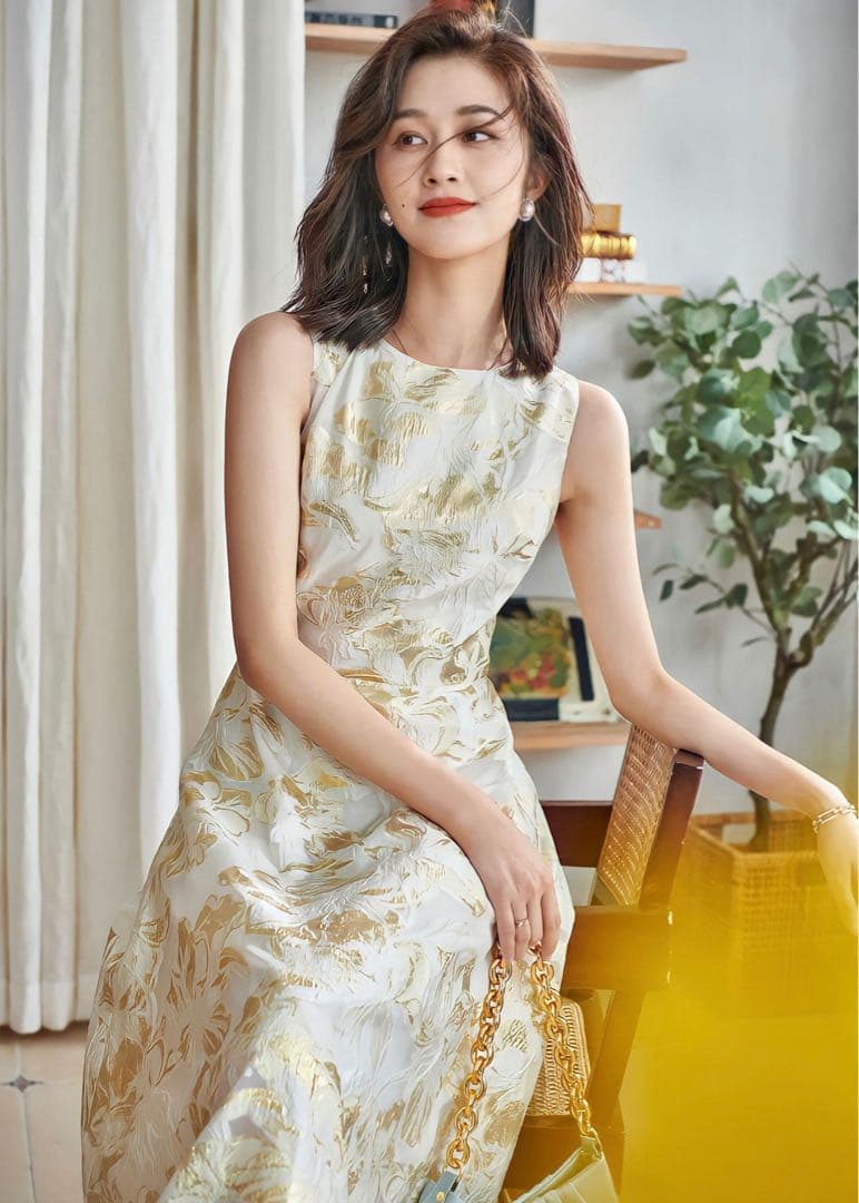 オーガンジーフラワー刺繍ワンピース・M