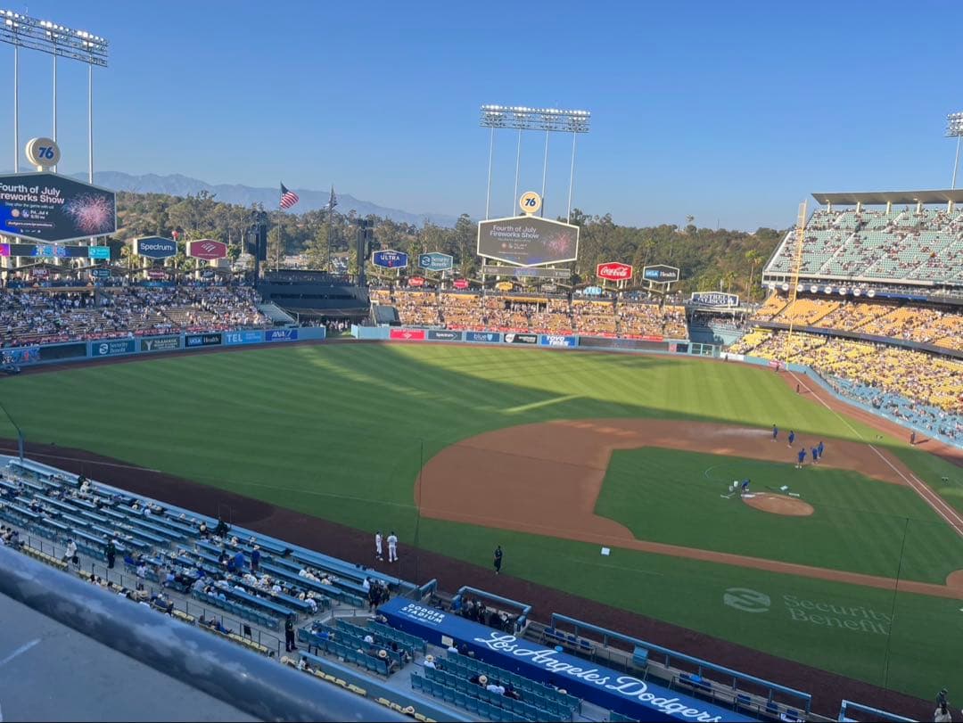 ドジャース　ワンピース　おまけ付き　海外限定品