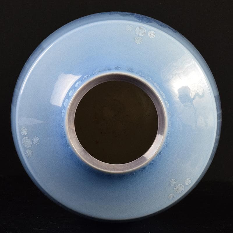 九谷焼　中田一於作　淡青釉裏銀彩　花文　壷　共布共箱　M　R7804B